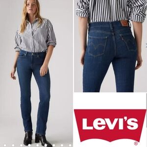 Levi's Women's Straight Leg Jeans - Dark Blue